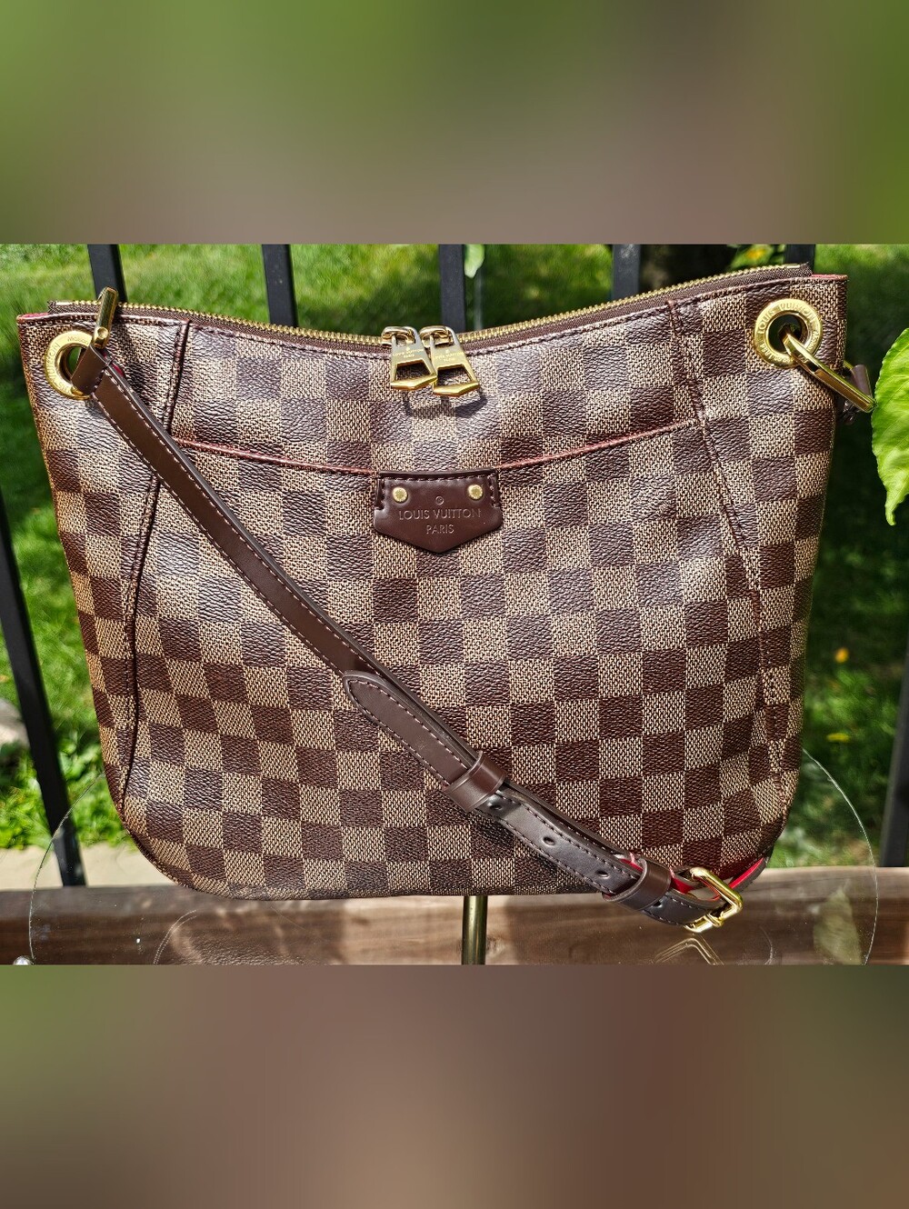 Louis Vuitton South Bank Besace